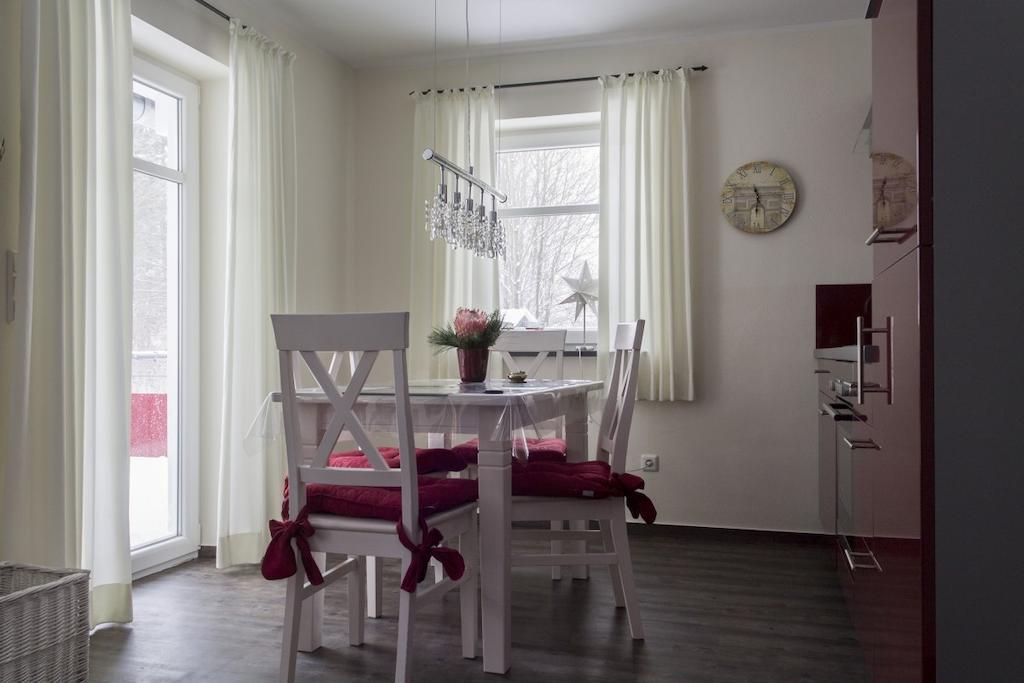 Haus Am Lagunenbad Ferienwohnung Ettelsberg 维林根 客房 照片